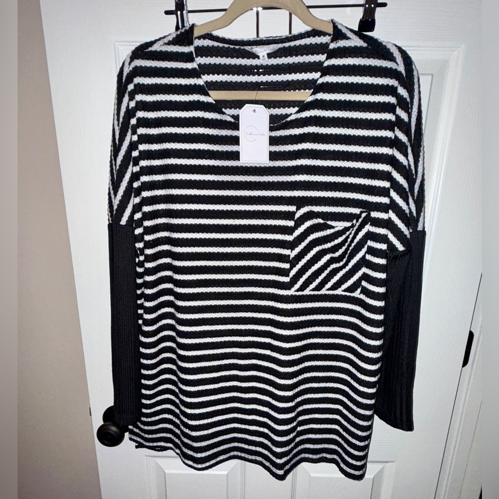 Culture Code Women’s Black and White Striped Top NWT